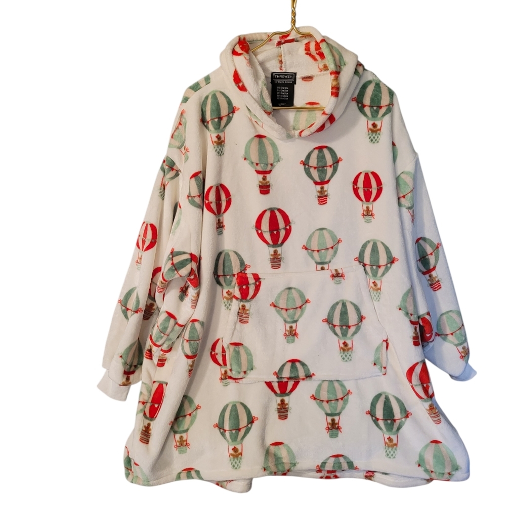 Throwzy by Marlo Lorenz oversized blanket hoodie -    OS.      F67